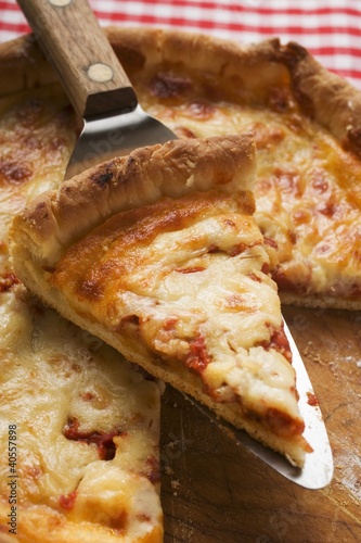 Сделать вкусную пиццу в домашних условиях