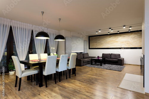 Night and day apartment dining room table and chairs Night and day apartment dining room table and chairs