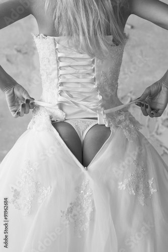 Обнаженные фотографии красивых невест 457360 Обнаженные фотографии красивых невест 457359