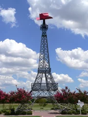 Fotobehang eiffel tower, paris texas © LMPark Photos