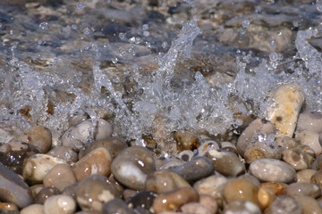 galets éclaboussés