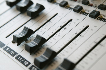 audio mixing panel 1