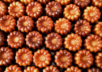 canelés