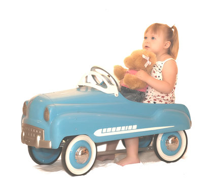 pedal car with bear 4021