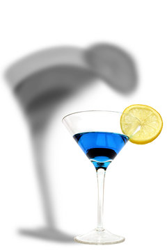 coctel azul y sombra