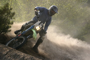 moto-cross