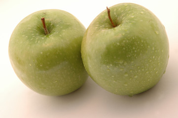 granny smith twice horizontal