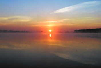 Fototapeta na wymiar wschód słońca