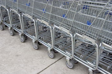 shopping carts  4 © Aaron Kohr