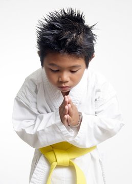karate boy bowing