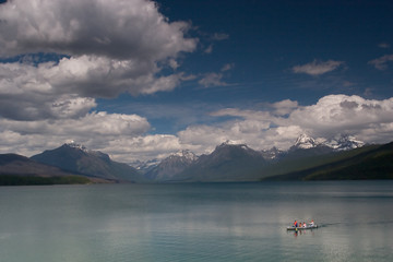 canoe, lake mcdonald