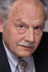 look of a business man