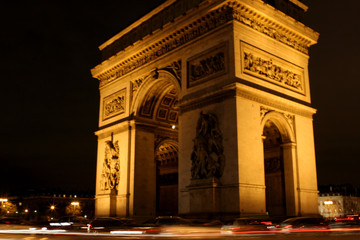 Fototapeta na wymiar arc trimophe w Paryżu