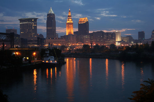 cleveland, ohio skyline