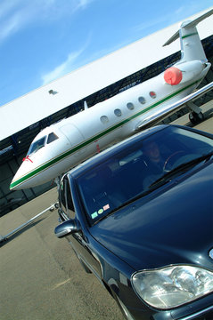 jet priv&eacute; et voiture
