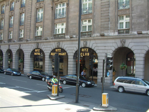 London - Ritz Club