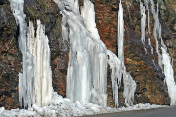 Fototapeta na wymiar cascade de glace 3