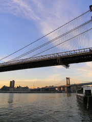 Fototapeta na wymiar new york bridges and skyline