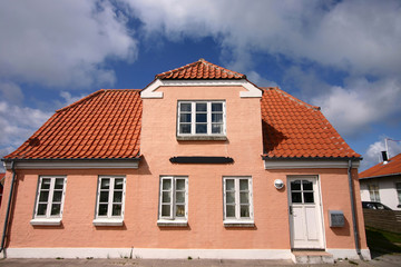 Fototapeta na wymiar dom w Danii