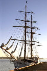square mast ship