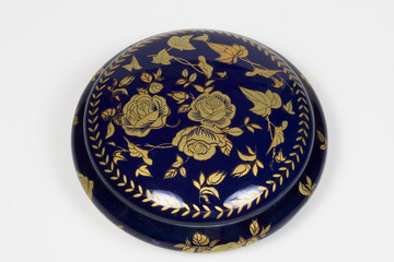 asian pot and lid - top large