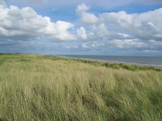 wolken über dünen