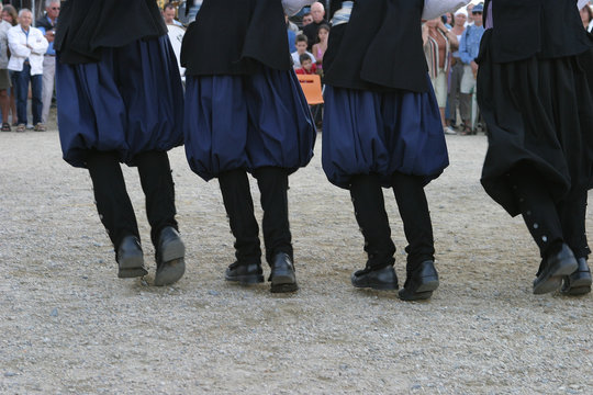 danses bretonnes, fête de l'oignon à roscoff