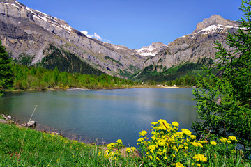 lac de montagne