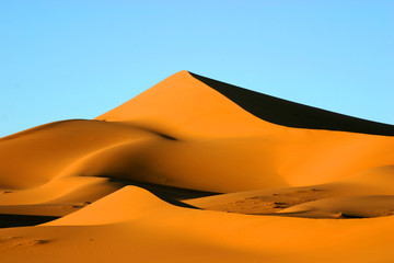 pyramide du désert