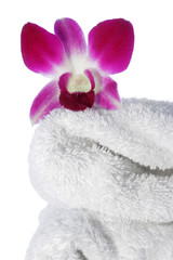 Fototapeta na wymiar Orchidea i ręcznik