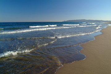 plage le lond de la méditerranée