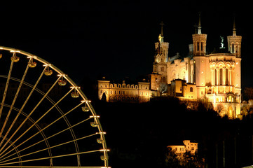 grande roue et basilique