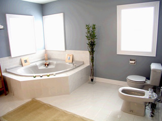 bathroom with windows & white porcelain fixtures
