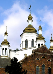 Fototapeta na wymiar main dome and steeple.