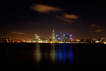 Fototapeta na wymiar W nocy miasto