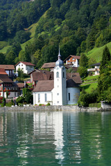 Fototapeta na wymiar Kościół w Szwajcarii
