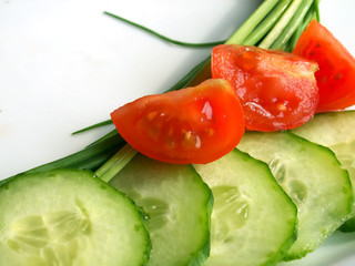 cucmber and tomato