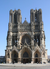 Fototapeta na wymiar Katedra w Reims