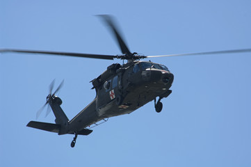 Fototapeta na wymiar uh-60l black hawk helikopter