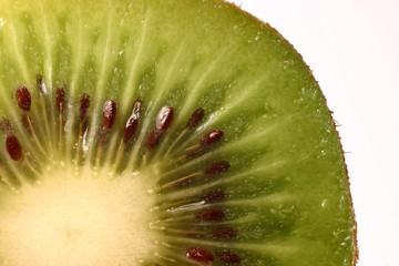 sliced kiwi fruit