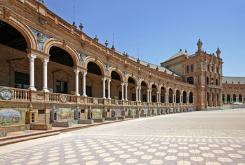 Naklejka premium Plaza de Espana w Sewilli, Andaluzji, Hiszpania