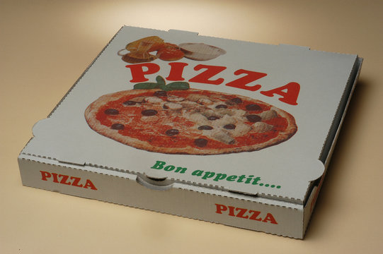 une boite à pizza