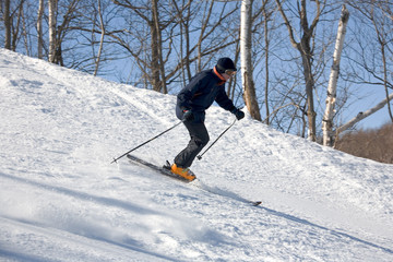 ski 011 downhill