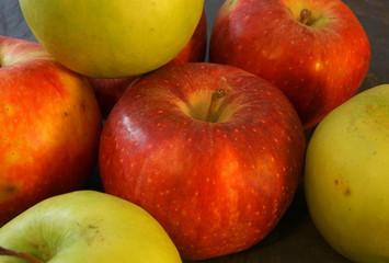 Fototapeta na wymiar manzanas