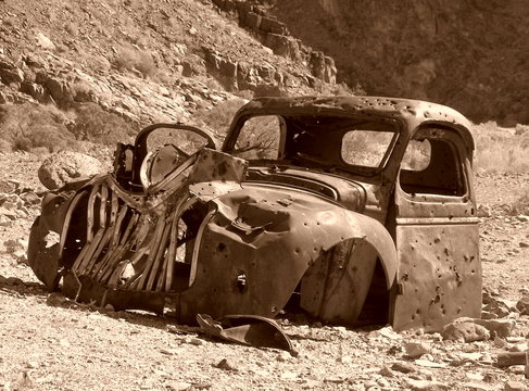 autowrack im death valley
