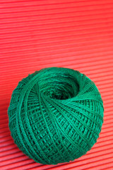 green clew on red