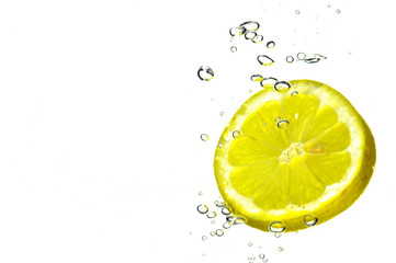 lemon slice splashing