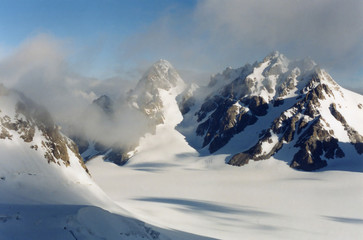 karaugom plateau