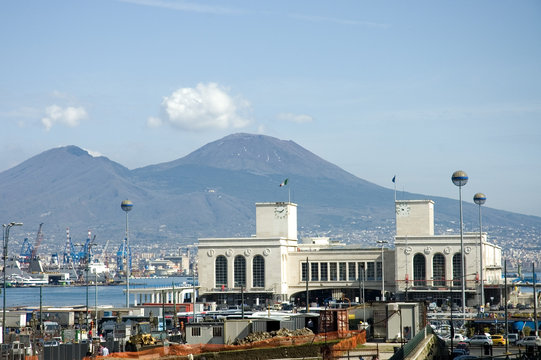 Naples Harbour