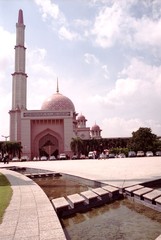putrajaya mosque